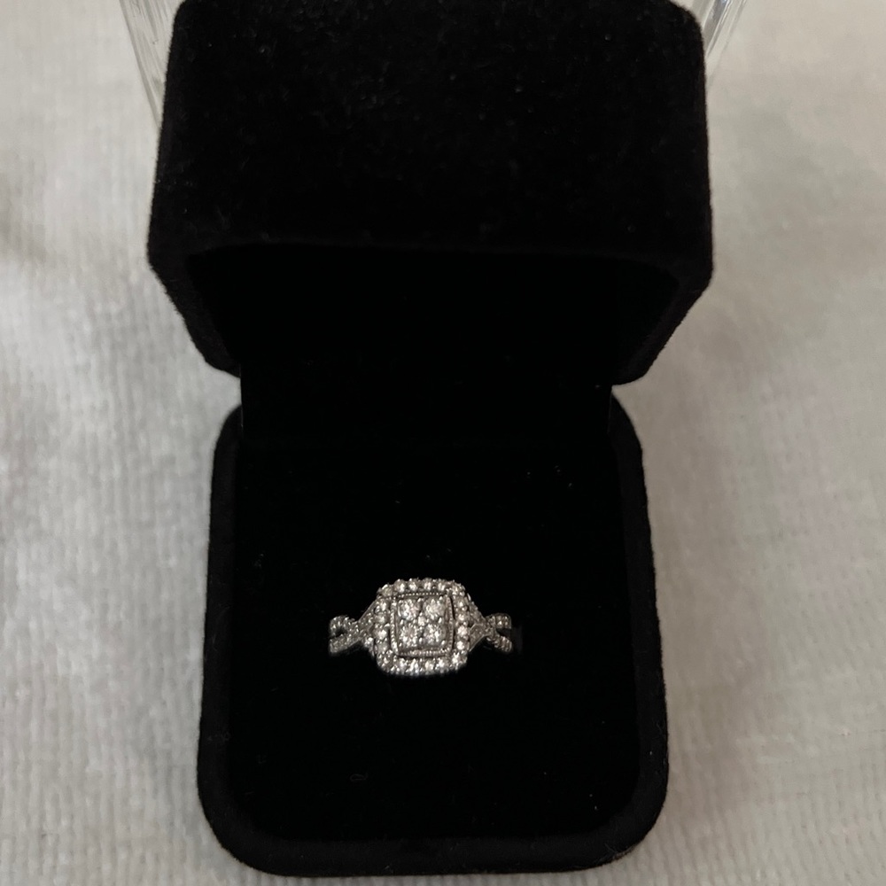 14k Gold 1/2 Carat T.W. Certified Diamond Engagement Ring